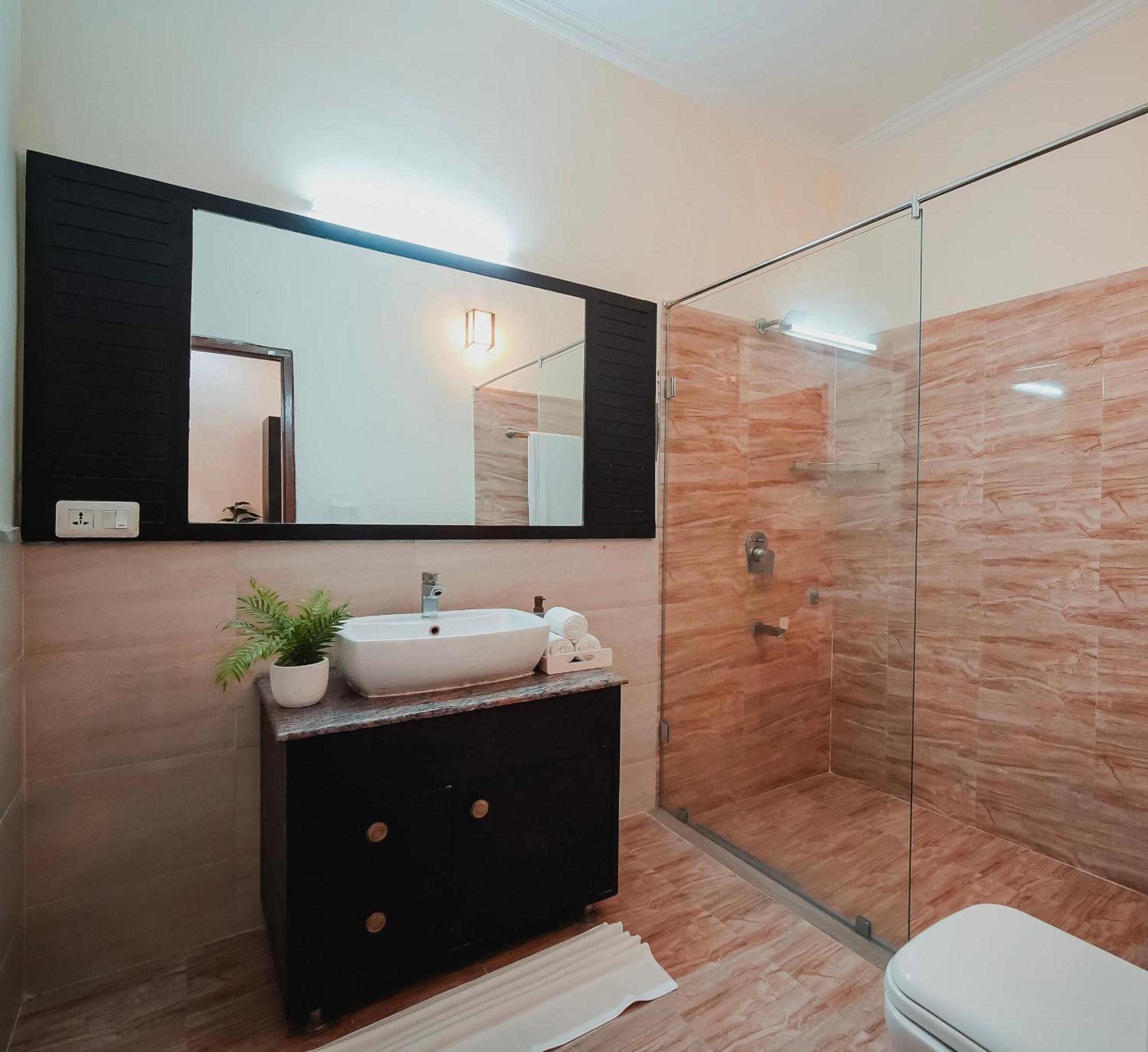 Silver Leaf Apartments Amritsar Zewnętrze zdjęcie