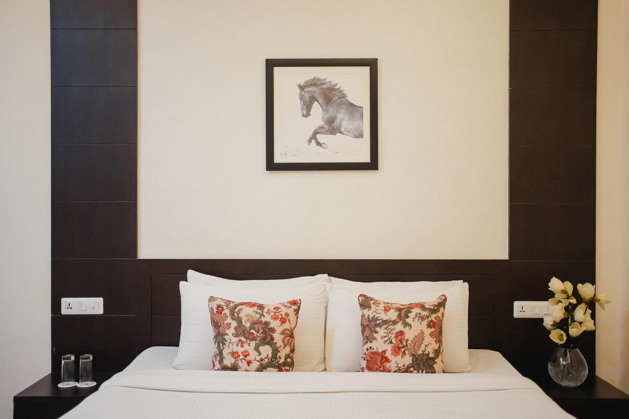 Silver Leaf Apartments Amritsar Zewnętrze zdjęcie